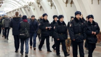 Сотрудникам метро выдадут дубинки, шокеры и оружие