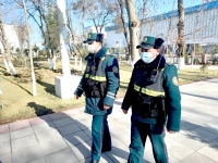 Патрульно-постовая служба Сырдарьинской области начала использовать электрошокеры